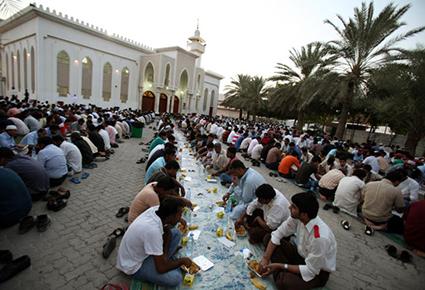 ما الذي يميّز رمضان في الإمارات؟ 